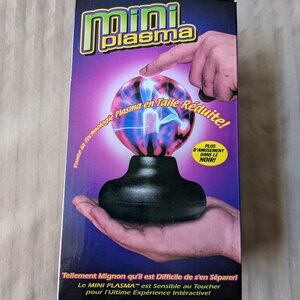 Plasma Interactive Lamp with Purple and Pink Effects